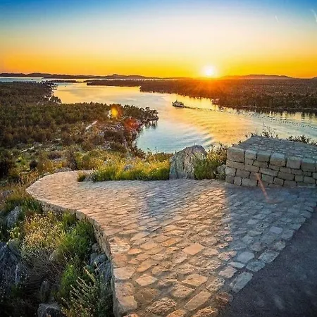 Holiday Beach House Apartament