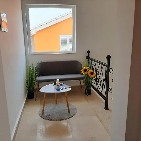 Apartment House *